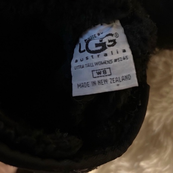 UGG Ultra Tall Revival Boot - Picture 6 of 6